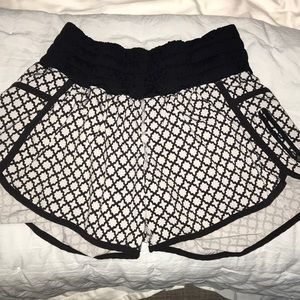 lululemon shorts!